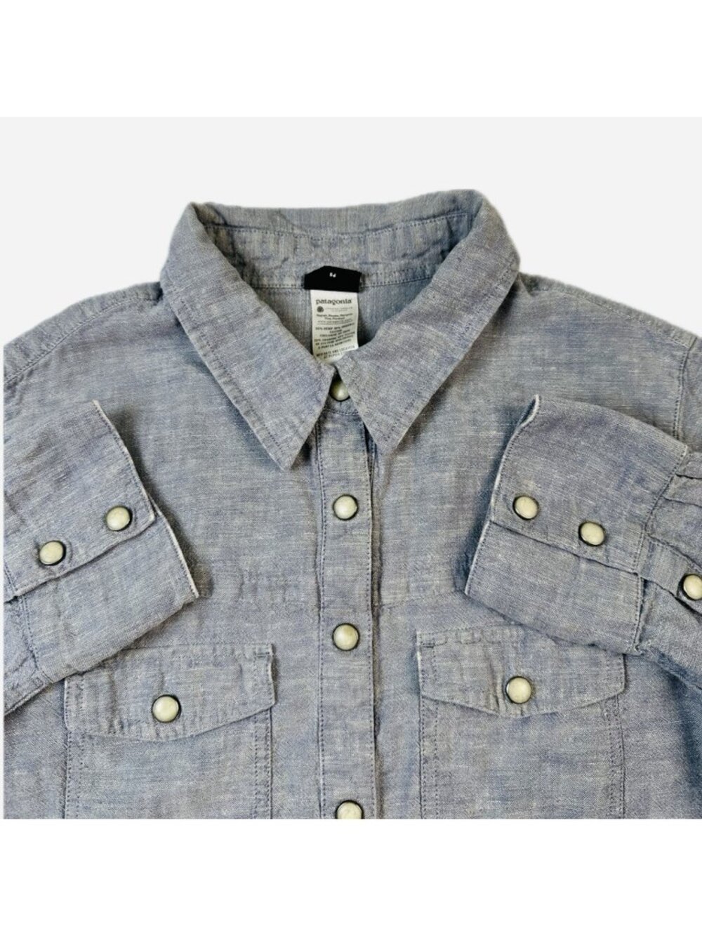 patagonia Women’s Long-Sleeved Highlands Shirt chambray Pearl Snap 2 XS